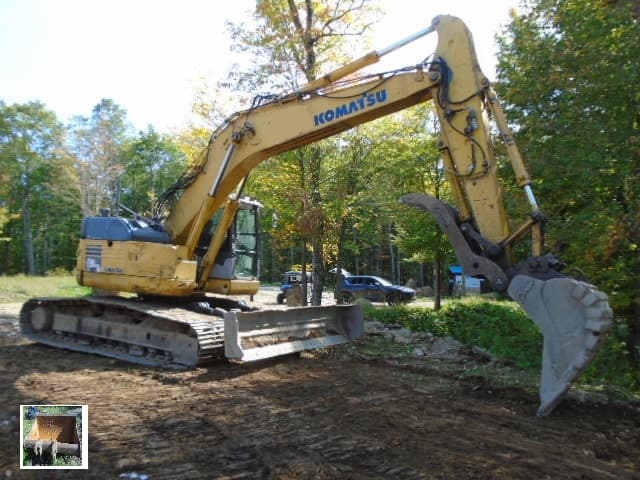 Komatsu PC228USLC-3E0 2007