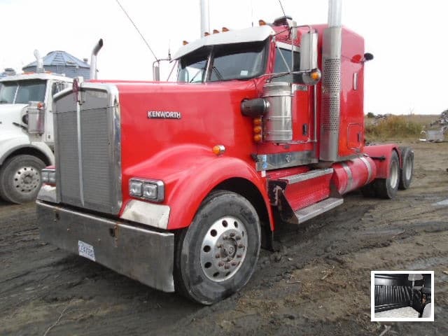Kenworth W900L 2011