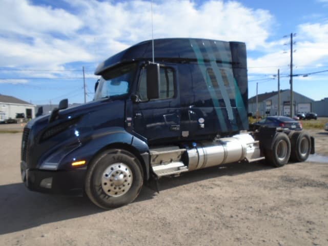 Volvo VNL 740 2022