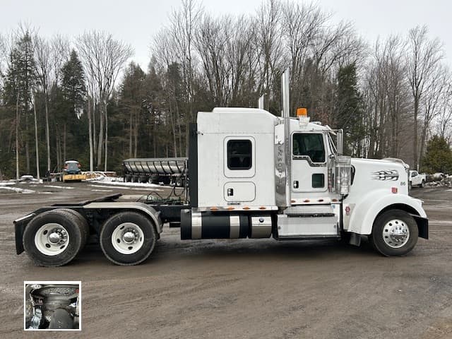 Kenworth W900L 2014