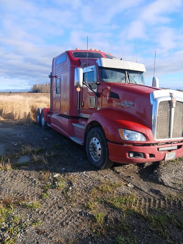 Kenworth T660 2011